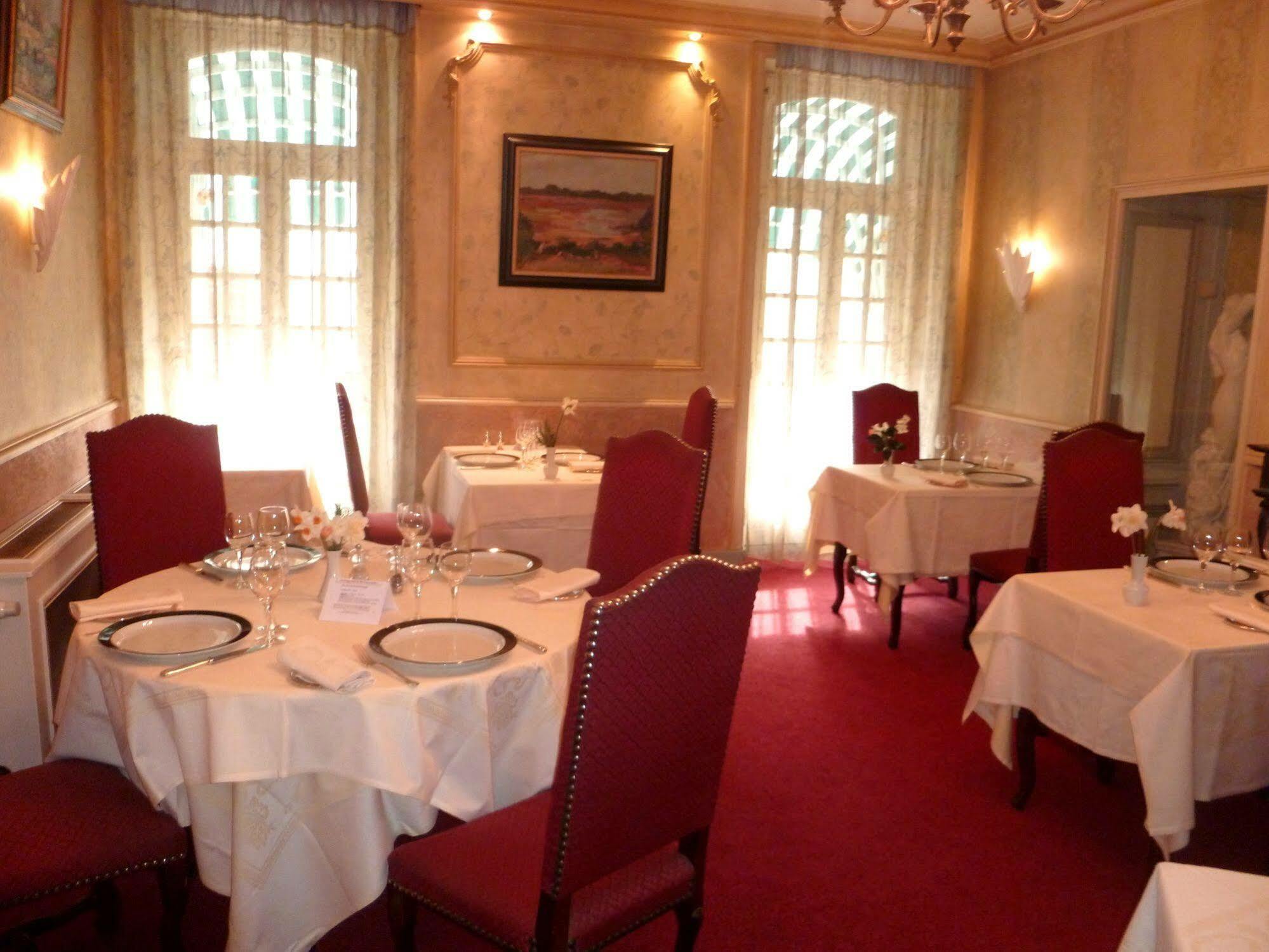 Le Relais De La Rance - Chambres D'Hotes Quedillac Екстер'єр фото
