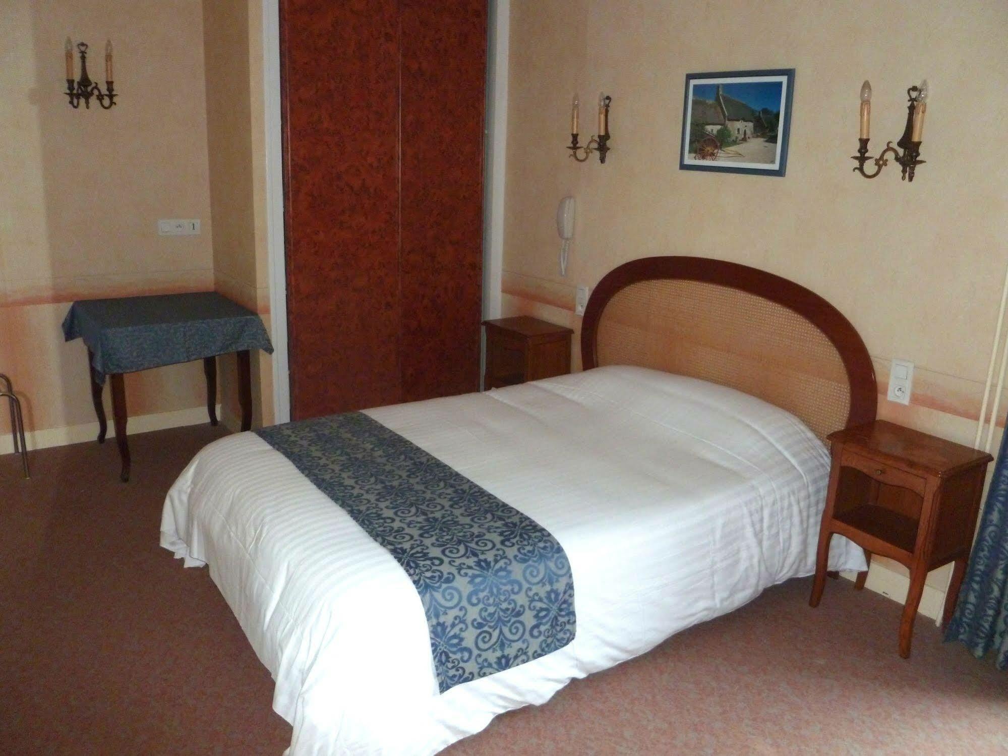 Le Relais De La Rance - Chambres D'Hotes Quedillac Екстер'єр фото